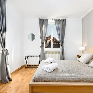  Apartament Near Funicolar Alta Design House